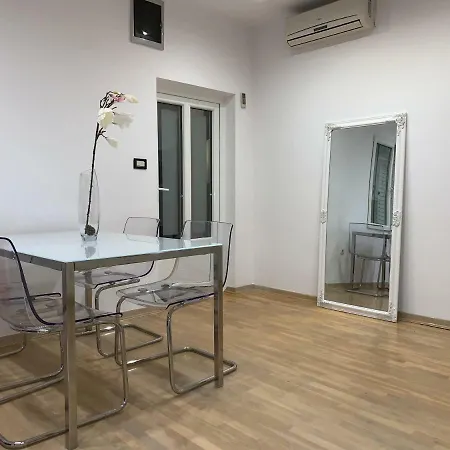 Apartments Lux Pag Pag Town Exterior photo